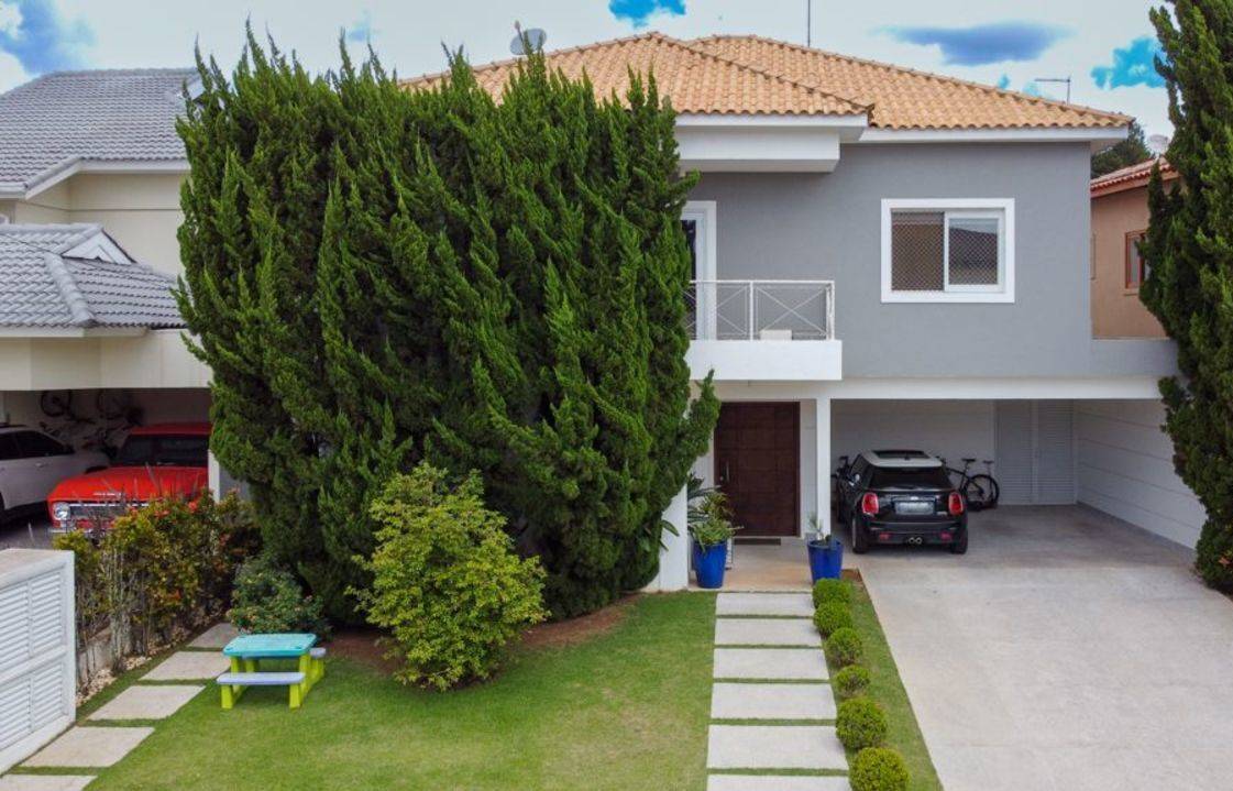 #136 - Casa para Venda em Santana de Parnaíba - SP