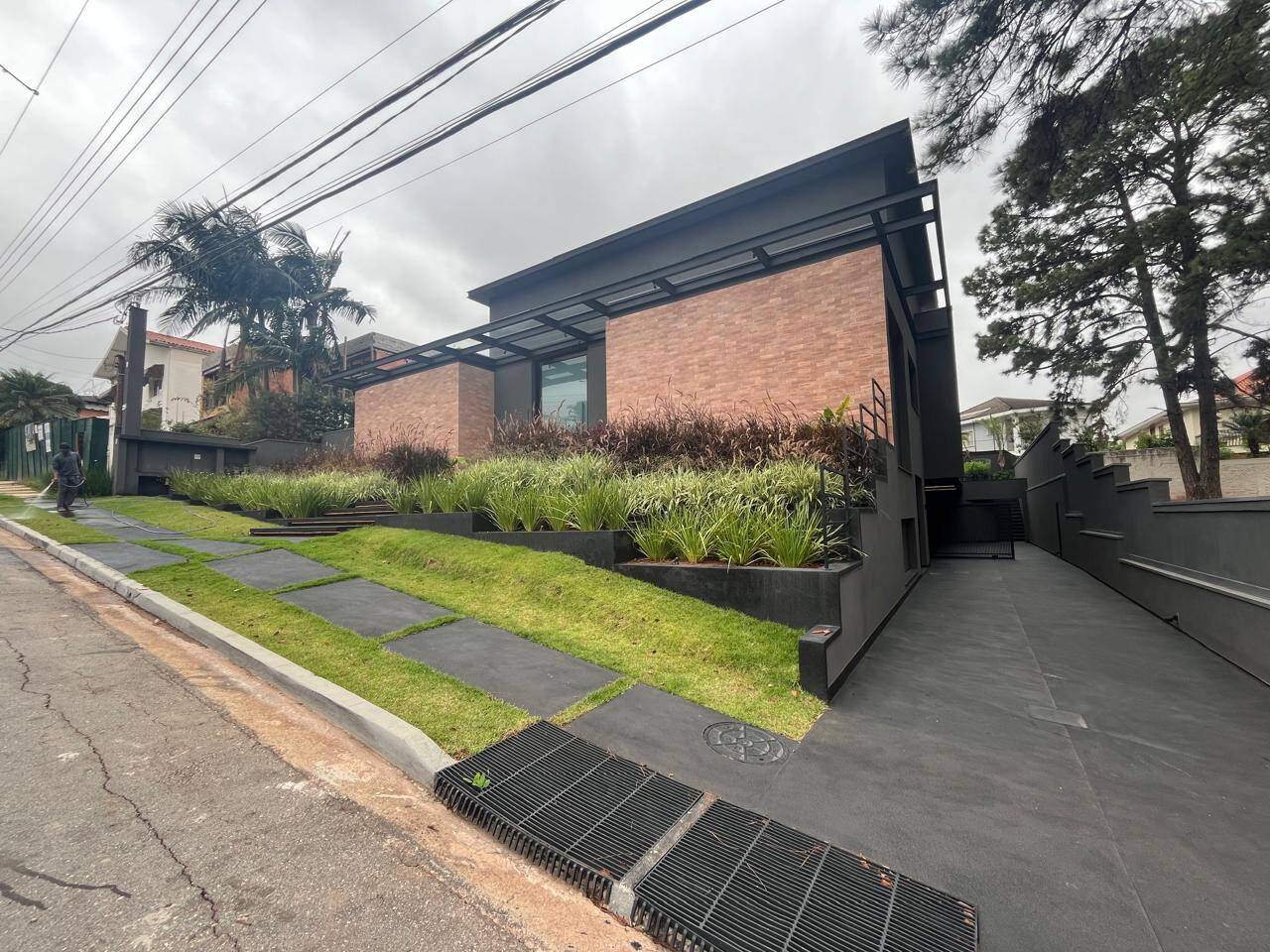 #702 - Casa em condomínio para Venda em Barueri - SP