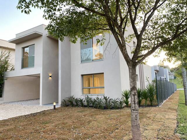 Casa para Venda em Santana de Parnaíba - 1