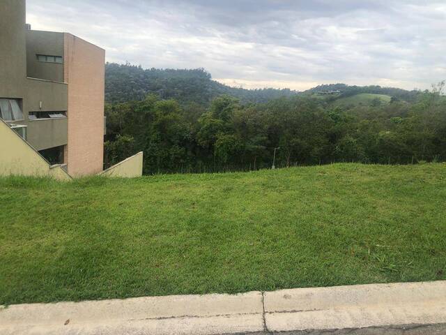 Área para Venda em Santana de Parnaíba - 2