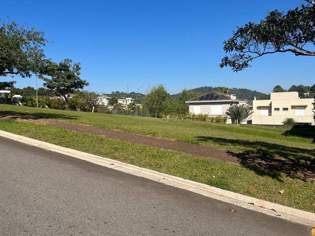 Terreno em condomínio para Venda em Santana de Parnaíba - 1