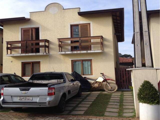 Casa em condomínio para Venda em Cotia - 1