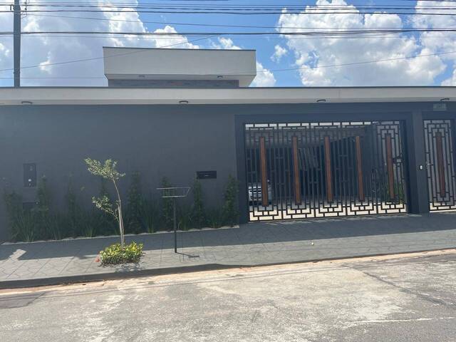 Casa para Venda em Osasco - 2