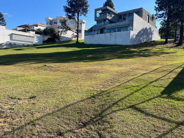 Venda em Residencial Morada das Estrelas (Aldeia da Serra) - Barueri