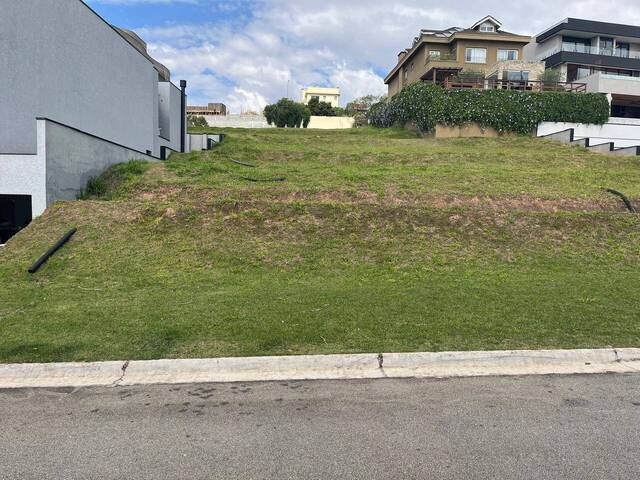 Terreno em condomínio para Venda em Santana de Parnaíba - 2