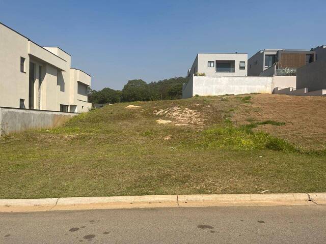 Terreno em condomínio para Venda em Santana de Parnaíba - 2