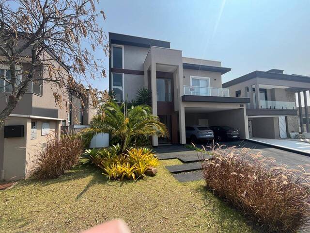 Casa em condomínio para Venda em Santana de Parnaíba - 1