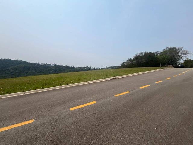 Terreno em condomínio para Venda em Santana de Parnaíba - 2